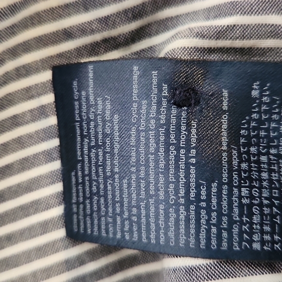 TOMMY Hilfiger Gray & White Stripes Button-Up Shirt - Picture 7 of 8